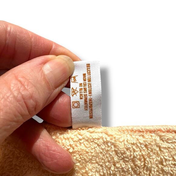 Vintage Cannon Monticello Washcloth Sculpted Floral Border Square New Deadstock - Picture 3 of 6